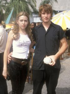 2000 Teen Choice Arrival (w/ Majandra Delfino)